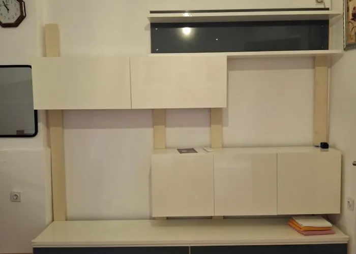 In Kala Han/Misafirhane *