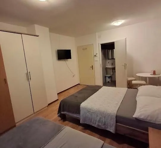 In Kala Han/Misafirhane Rijeka